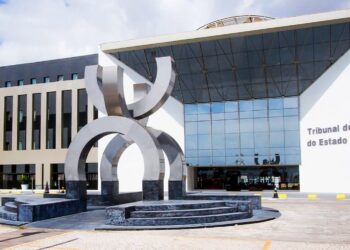 Supersalários no setor público somam R$ 20 bilhões em um ano