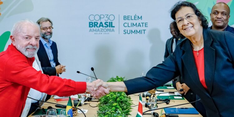 Lula encontra líderes do Suriname e Papua Nova Guiné na COP30