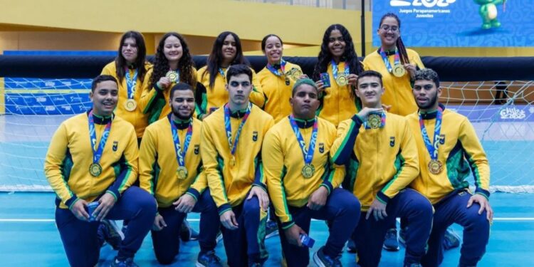 Brasil conquista duas medalhas de ouro no goalball dos Parapan Jogos.