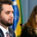 Moraes cobra explicações de Filipe Martins sobre posts em rede social