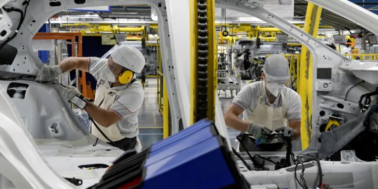 Crescimento econômico brasileiro desacelera no terceiro trimestre