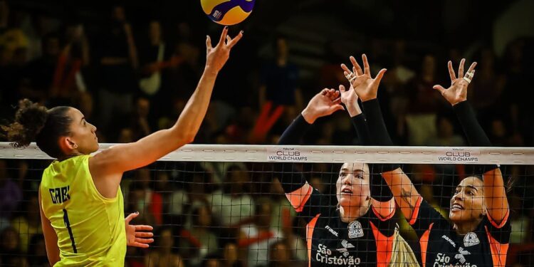 Osasco e Praia disputam terceiro lugar no Mundial de Vôlei Feminino