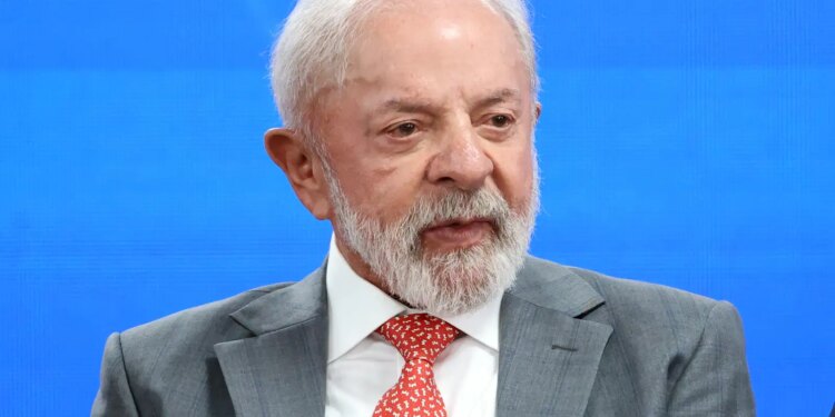 Lula presta homenagem às vítimas do Holocausto e critica regimes autoritários