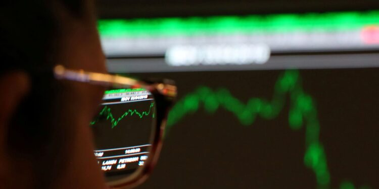 Bolsa atinge novo recorde em meio à melhora do cenário externo