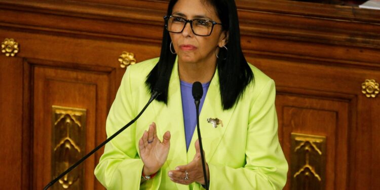 Venezuela propõe anistia geral em meio a tensões políticas