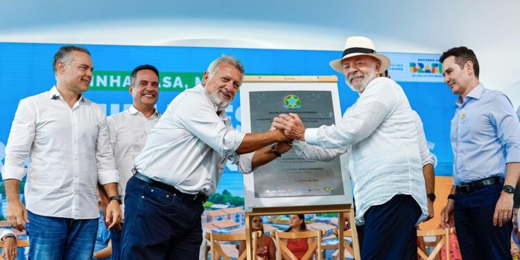 Lula critica defensores do dono do Master