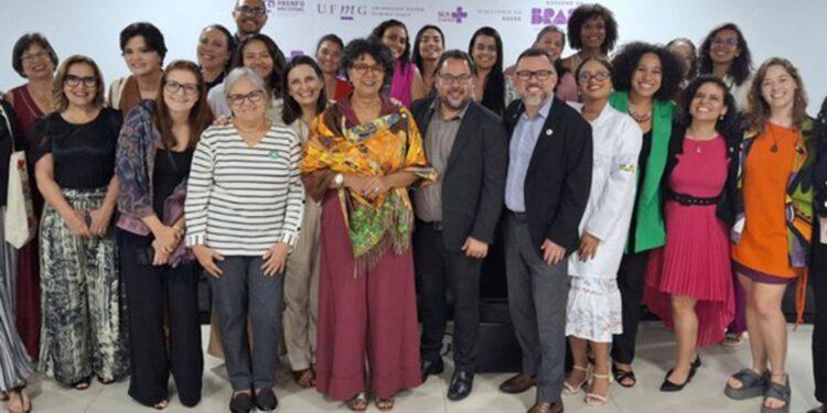 SUS recebe reforço de enfermeiros obstetras para ampliar atendimento