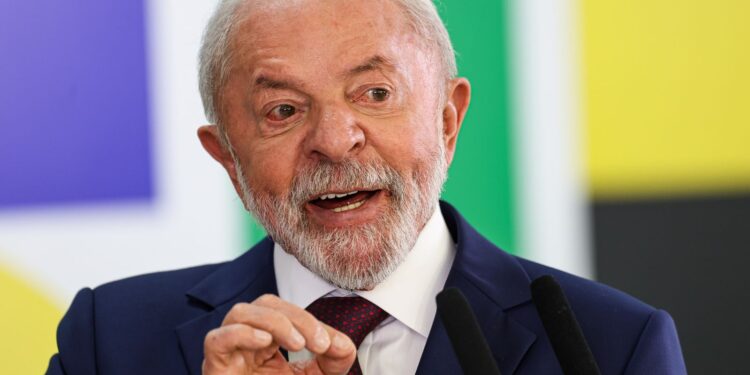 Lula sanciona Orçamento sem reajuste do Fundo Partidário