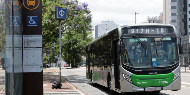 SP Inova: Pagamento de ônibus por Bluetooth chega à capital