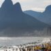 Turismo brasileiro bate recorde de faturamento em 2025