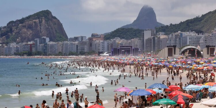 Rio enfrenta calor acima do normal