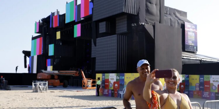 Turismo bate recorde: Brasil recebe quase 10 milhões de visitantes estrangeiros em 2025