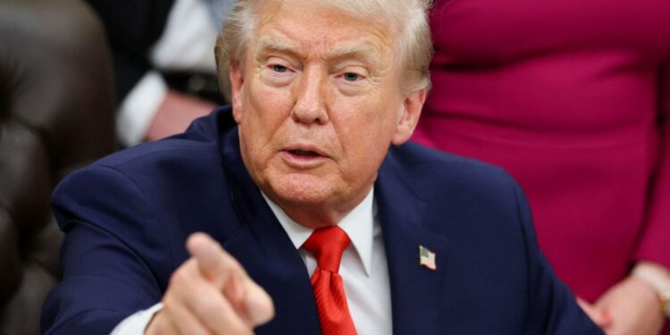 Trump oferece ajuda aos Estados Unidos