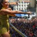 Ivete Sangalo arrasta multidão no Rio