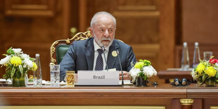 Lula propõe governança global da IA sob liderança da ONU na Índia