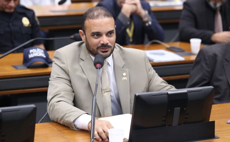Segurança Pública: Capitão Alden reforça seu compromisso na valorização profissional