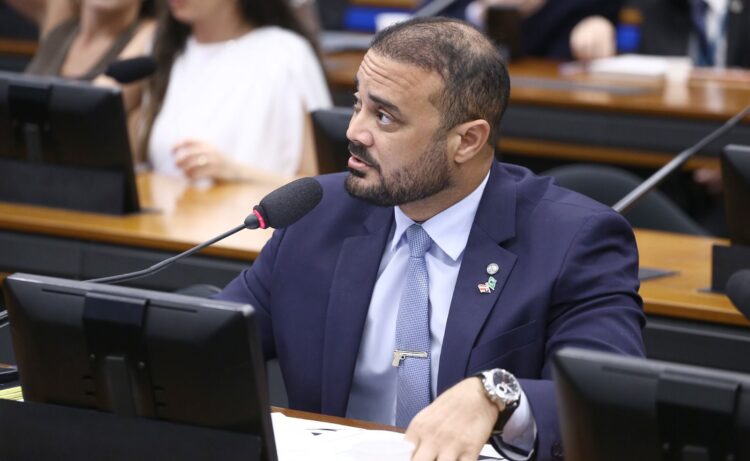 Alden detona desempenho do Brasil em ranking de corrupção: país abaixo da média global