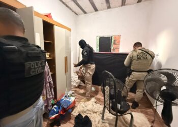 ‘Território Livre’: Operação combate facção criminosa que domina