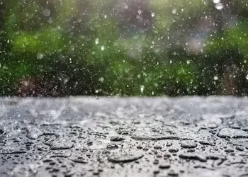 Salvador enfrenta fim de semana de instabilidade, calor e chuva frequente