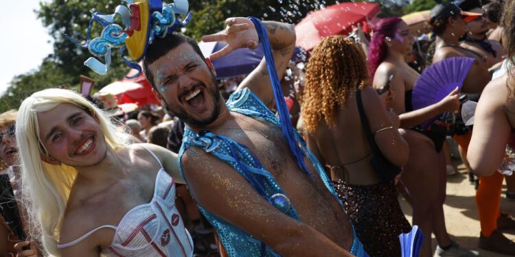 Bloco Carioca Promove Carnaval Seguro e Inclusivo