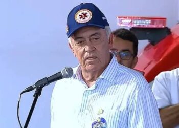 Silêncio, caráter e ausências: quem joga o jogo e quem ainda não entrou em campo
