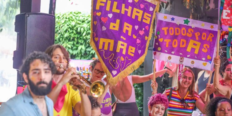 Carnaval no DF: Folia se torna espaço de autocuidado em coletivos