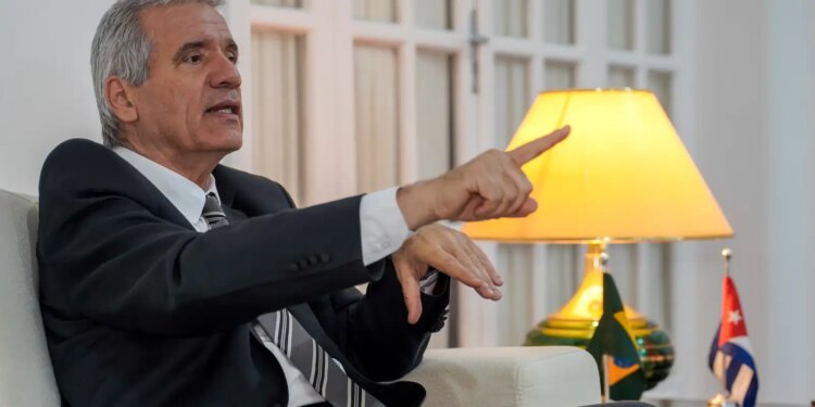 Embaixador cubano denuncia medidas de Trump como genocídio