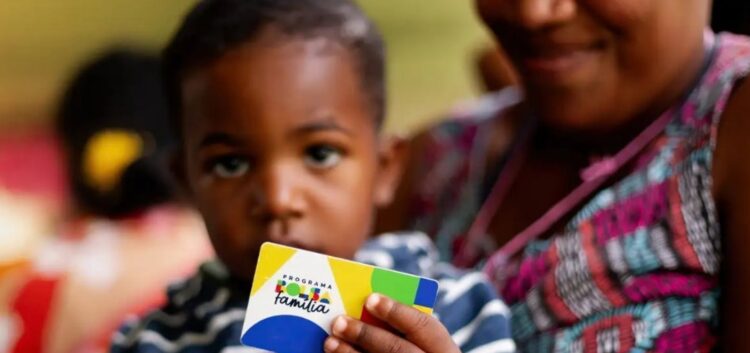 Caixa libera Bolsa Família para beneficiários com NIS final 7 nesta segunda