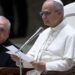 Vaticano critica “culto ao corpo” e excessos na cirurgia plástica
