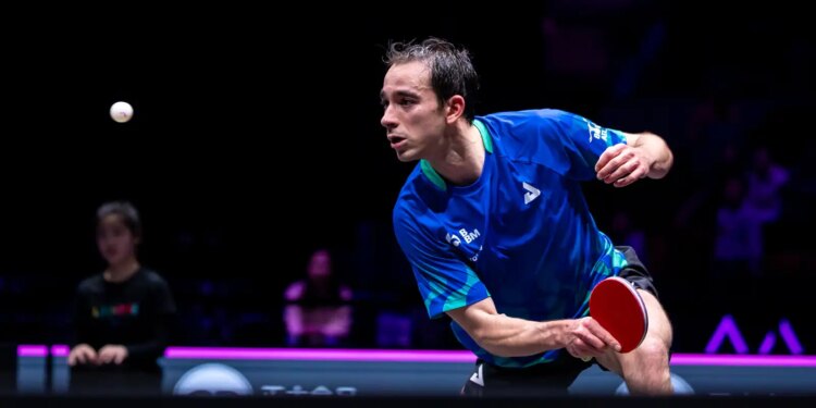 Calderano é derrotado por adversário olímpico e eliminado na China