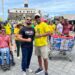 Capitão Alden marca presença em manifestação no Farol da Barra