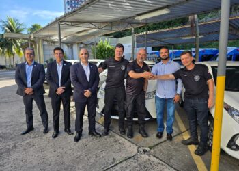 Capitão Alden entrega novas viaturas e equipamentos para o DPT