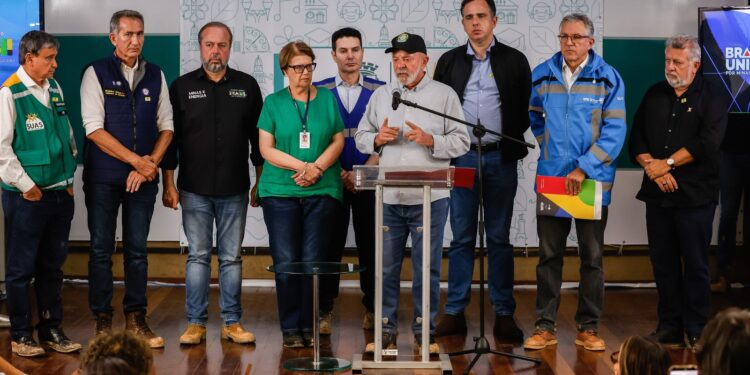 Lula anuncia modelo do RS para financiamentos a desabrigados em Minas Gerais