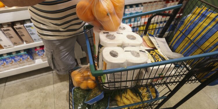 Inflação em alta: alimentos impulsionam prévia de março