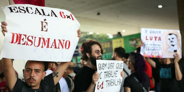 Fim da escala 6×1 lidera manifestações do 1° de maio no país.