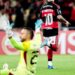 Flamengo destrói Independiente Medellín e avança na Libertadores com vitória por 4 a 1