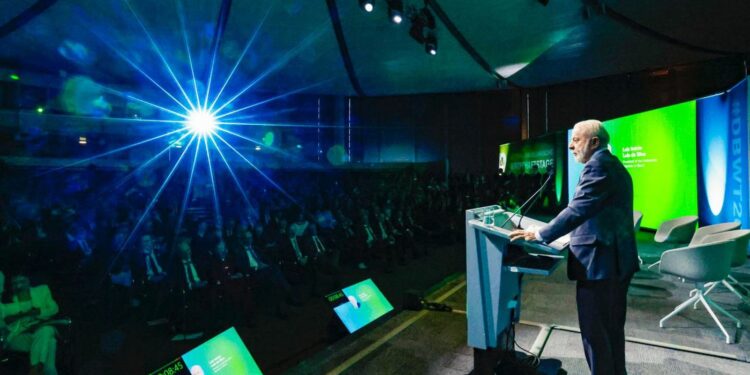 Lula denuncia “guerra da insensatez” no Oriente Médio.