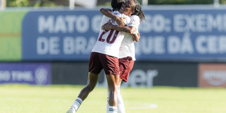 Fluminense vence Mixto-MT por 2 a 0 com gols de Keké e Dedé