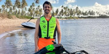 Campeão mundial Bruno Jacob chega na Bahia como destaque na etapa brasileira do Jet Waves World Cup