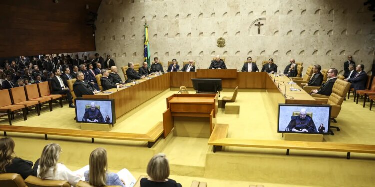 STF avança com três votos para anular lei de SC que proibiu cotas raciais