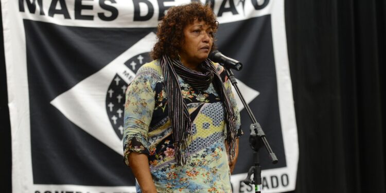 Tribunal decide julgar simbolicamente casos de violência policial em “Crimes de Maio”