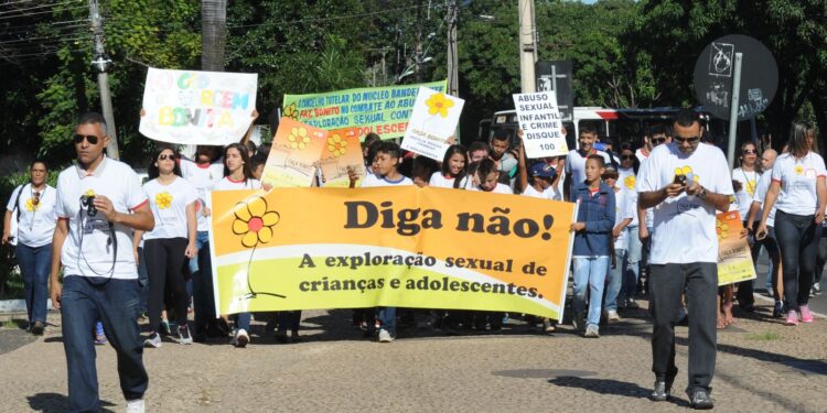 Dia 1º de maio: feriado nacional, Dia das Mães começa a ser comemorado e calendário de eventos de maio de 2026 anunciado.