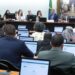 CCJ da Câmara adia votação da PEC da maioridade penal e agenda de redução de pena.
