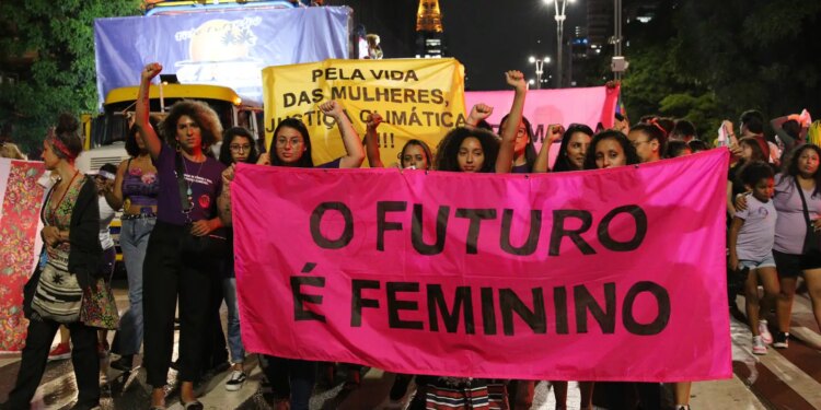 Unilab e Instituto Maria da Penha lançam nova turma de educação em gênero.