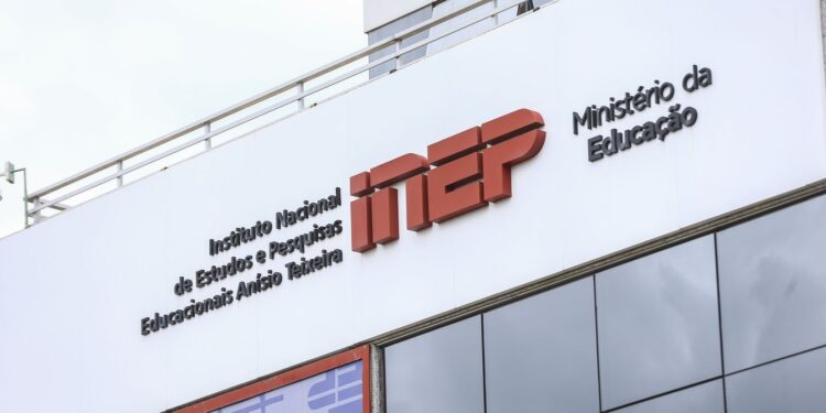 Inep anuncia regras para escolha de certificadores das provas de 2026