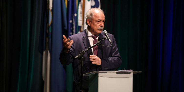 BNDES planeja injetar R$ 50 bilhões no desenvolvimento de minerais críticos.