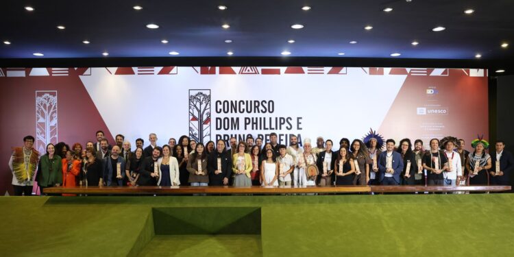 Radioagência conquista o terceiro lugar no prêmio Dom Phillips e Bruno Pereira.