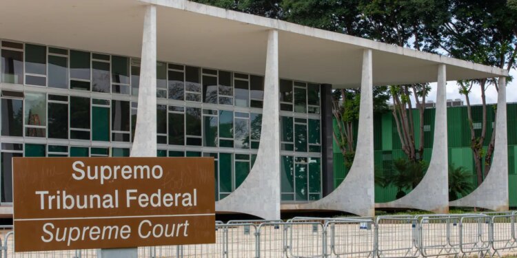 STF mantém veto à revisão da vida toda e recusa mudar decisão anterior.