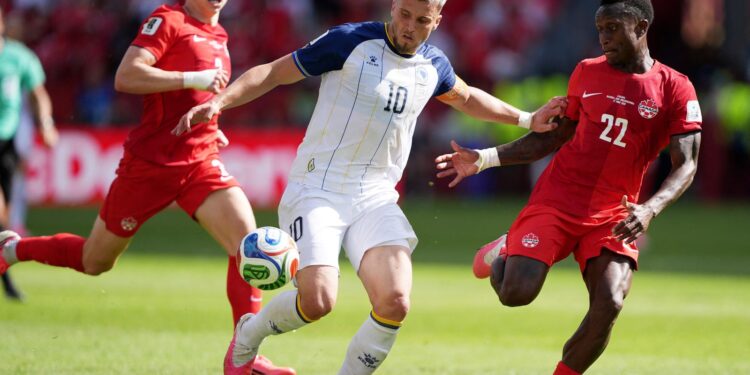 EUA vence em estreia na Copa e Canadá conquista empate no segundo dia de jogos