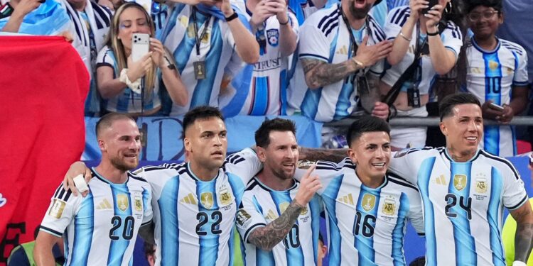França e Argentina podem garantir vaga hoje; confira os jogos da Copa